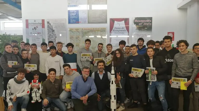 Prima tappa a Palazzolo per il tour Da Vinci 4.0 nelle scuole bresciane