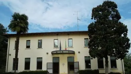 La primaria «Buonarroti» teatro del furto dell’altra notte - Foto © www.giornaledibrescia.it