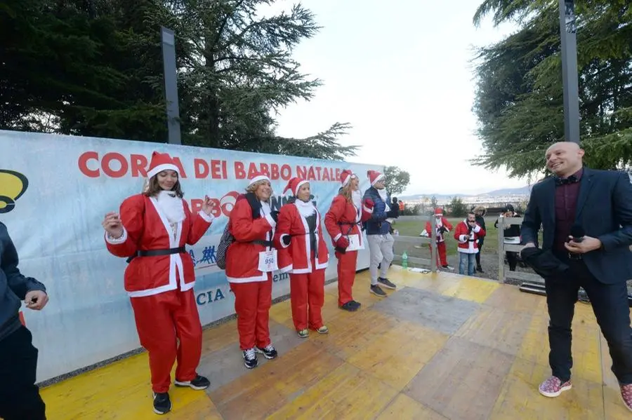 La corsa dei Babbo Natale/2