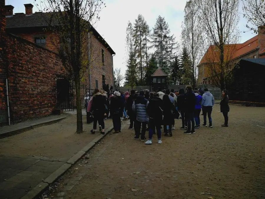 Gli studenti bresciani visitano Auschwitz/2