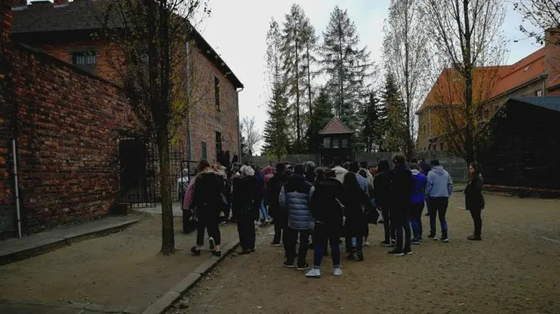 Gli studenti bresciani visitano Auschwitz/2