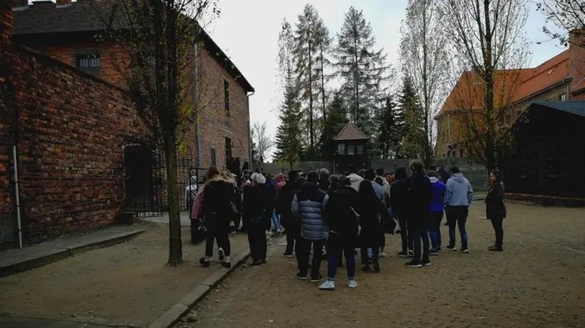Gli studenti bresciani visitano Auschwitz/2