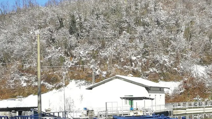 Il nuovo centro ittico coperto dalla neve