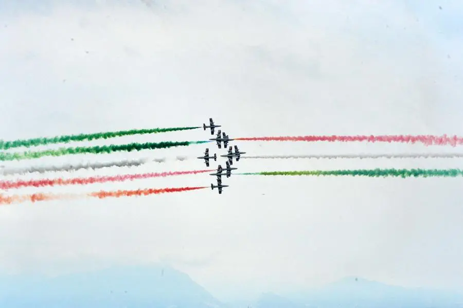 Le Frecce Tricolori nel cielo di Desenzano