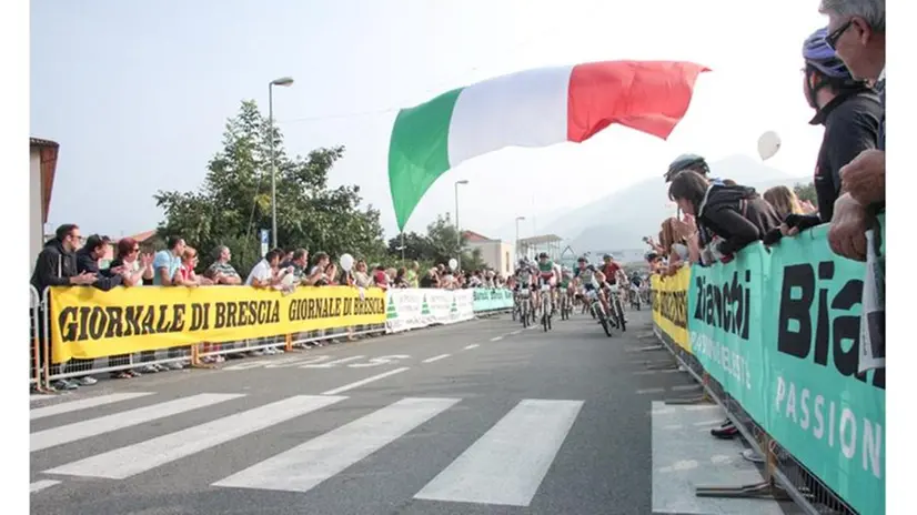 Uno scatto di un'edizione passata della GimondiBike