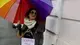 La protesta della mamma davanti al Tribunale dei minori