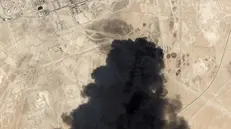 Bombardate le raffinerie di Riad