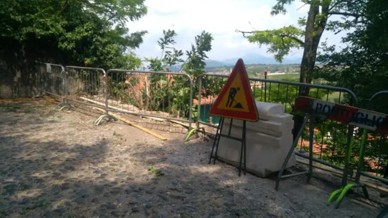 Smottamenti a Rovato, annullato «Silent disco»