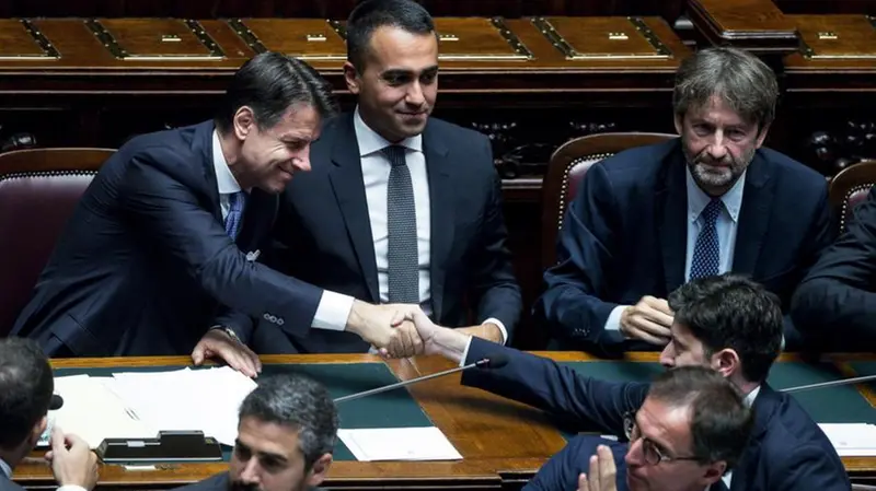 Conte in aula, in aula per il voto di fiducia