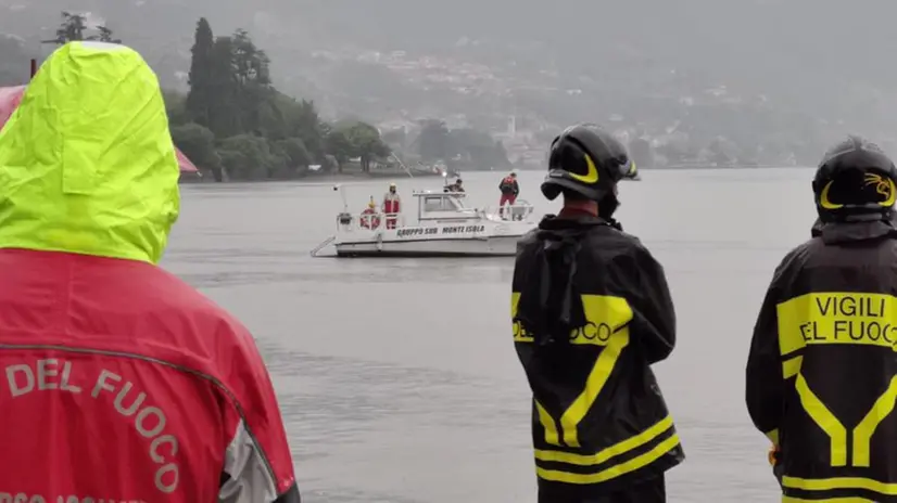 Inghiottito dal lago un ragazzino sud americano