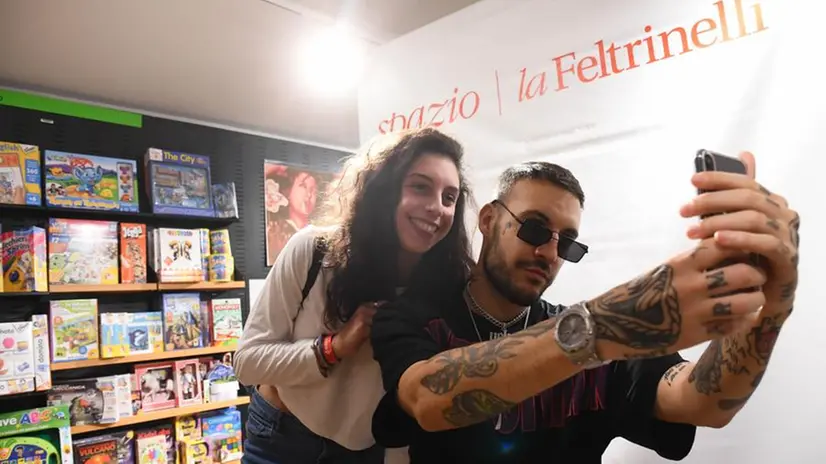 Il firmacopie alla Feltrinelli