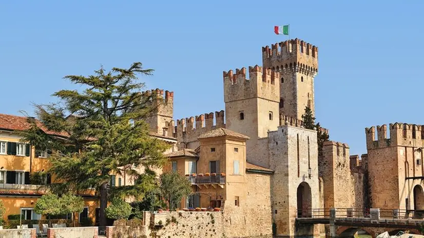 Alcuni dei castelli raccontati nel libro
