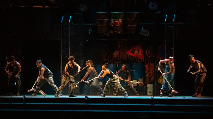 Lo spettacolo Stomp al Gran Teatro Morato