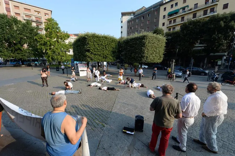 Il flash mob per ricordare Hiroshima