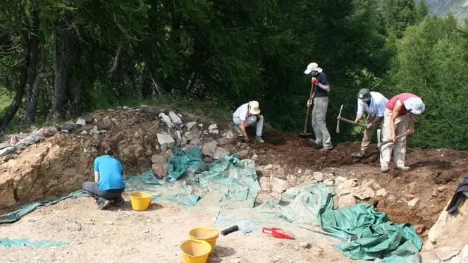 Scavi. Archeologi e studenti dell'Università Cattolica al lavoro nel fortino