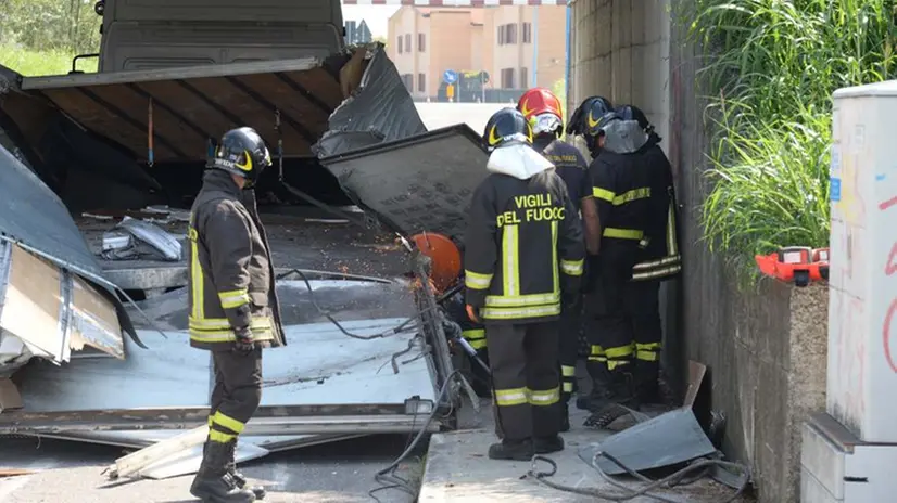 Verifiche in corso al sottopassaggio di via Del Mella