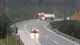 Slovenia, l'incidente immortalato nel video: il tir precipita nel vuoto