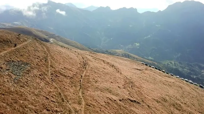Supermountain, una suggestiva immagine ripresa dal drone dell'edizione 2018 - Foto tratta dal video di Dh Team © www.giornaledibrescia.it