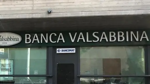 Lo sportello bancomat fatto esplodere l’altra notte © www.giornaledibrescia.it