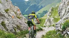 Adrenalina Il tracciato passa sui crinali tra la Valtrompia e la Valsabbia, fra rocce e poi giù di nuovo nei boschi