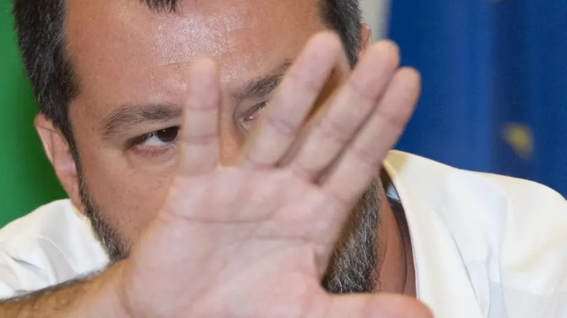 Matteo Salvini durante la conferenza stampa -Foto Claudio Peri/Ansa © www.giornaledibrescia.it