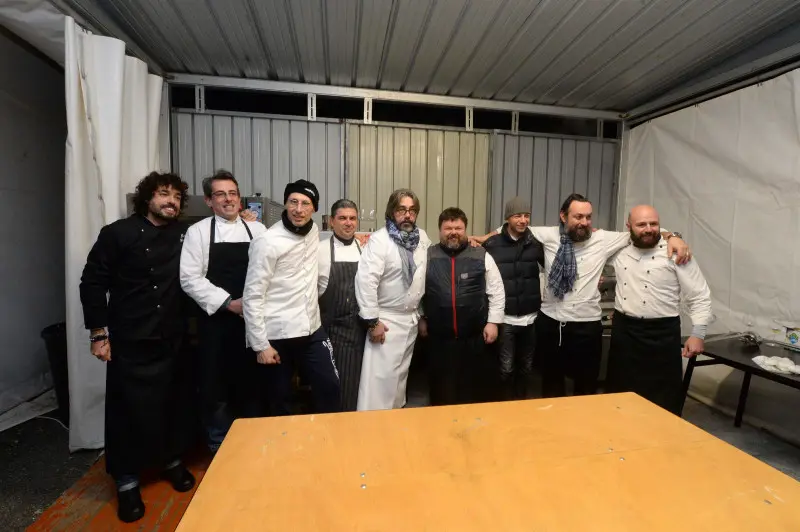 Gli chef che hanno aderito ad una delle passate edizioni di «T'invito a cena» -  © www.giornaledibrescia.it