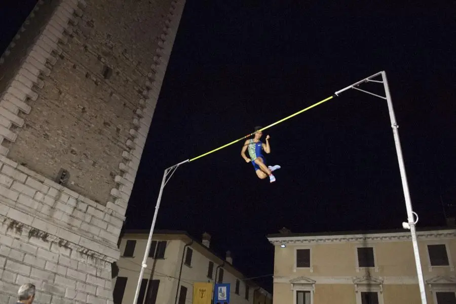 Asta in piazza a Chiari: i migliori momenti della serata