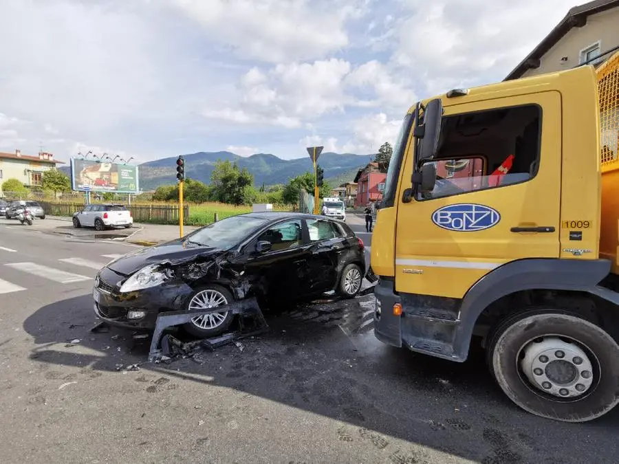 Incidente stradale alla Stocchetta