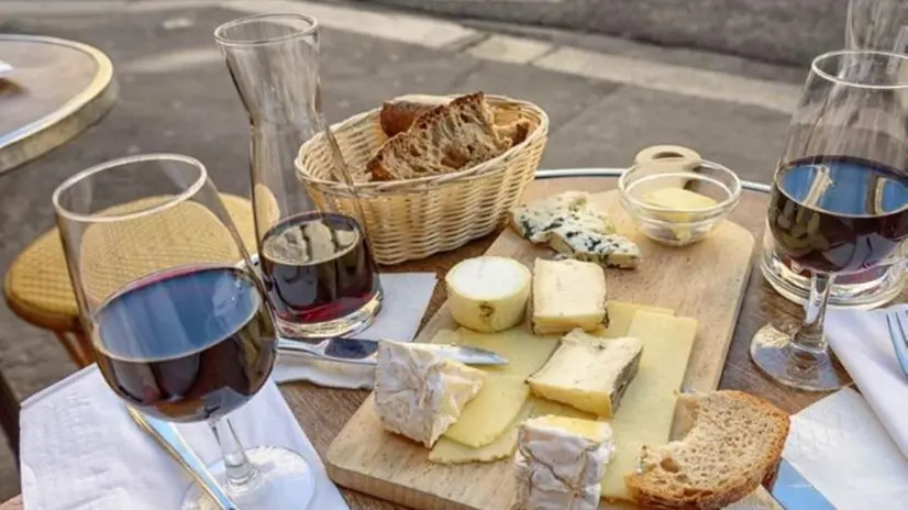 Saranno gettonatissimi gli abbinamenti tra vini e formaggi