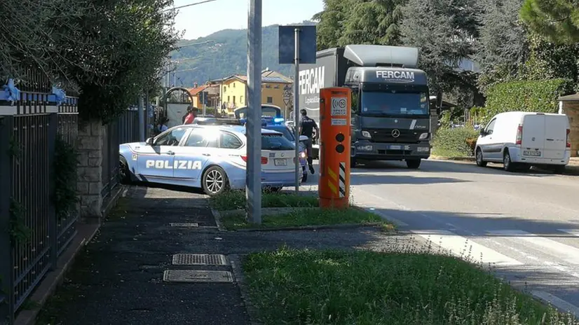 Il punto in cui è stata investita la bimba - © www.giornaledibrescia.it