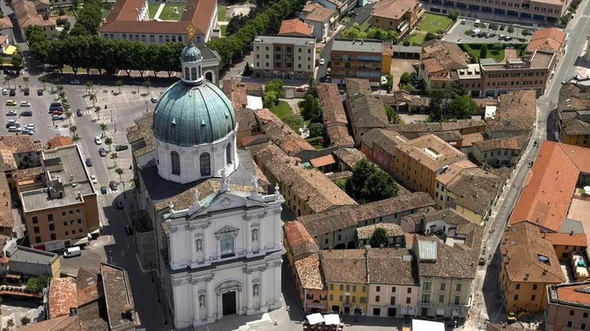 I monteclarensi domani rinnovano i loro comitati