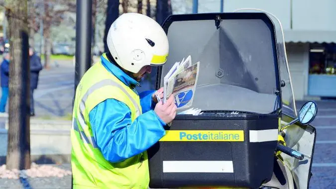 Il problema. Le poste faticano a trovare i portalettere per le sostituzioni estive