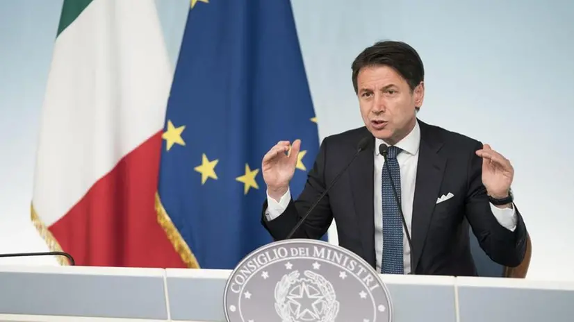 Giuseppe Conte ieri durante l’incontro con la stampa - Foto Ansa © www.giornaledibrescia.it