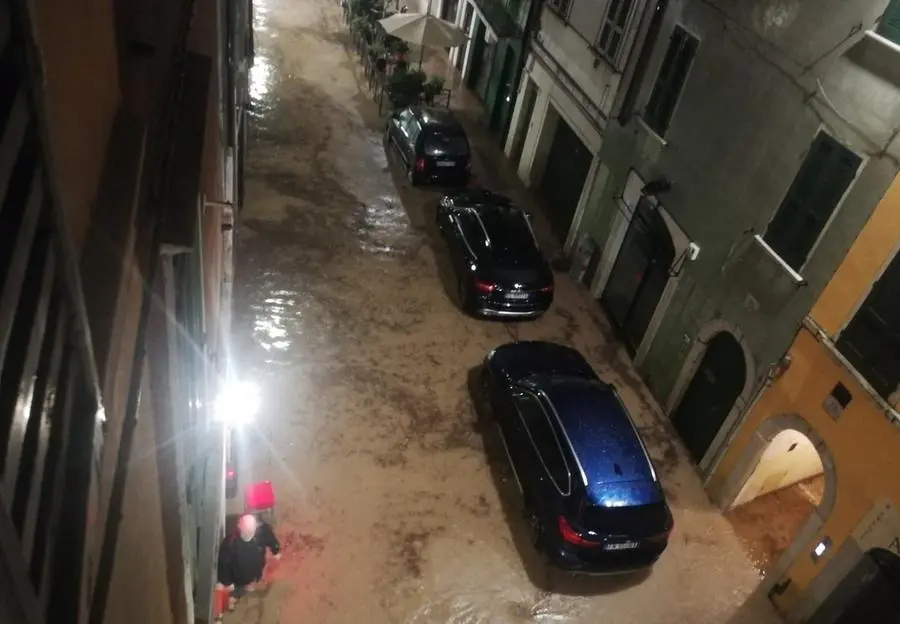 Via Trieste.  L’ultimo tratto di via Trieste, ieri sera invaso dall’acqua