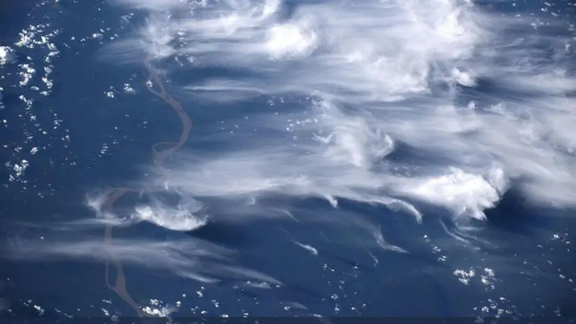 L'Amazzonia in fiamme vista dallo spazio - da Twitter @Astro_Luca di Luca Parmitano