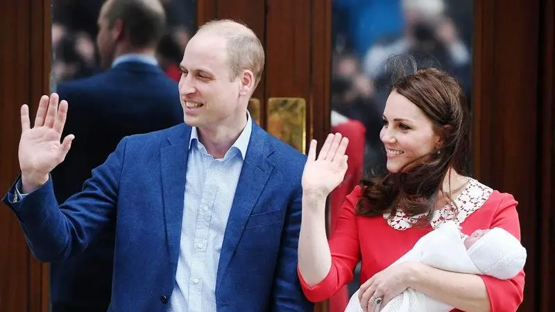 Kate Middleton  con il Royal Baby - Foto © www.giornaledibrescia.it