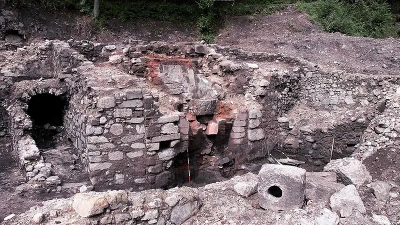 I resti del forno fusorio di Livemmo di Pertica Alta - © www.giornaledibrescia.it