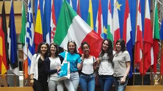 Le protagoniste del progetto Europa in Comune - Foto © www.giornaledibrescia.it