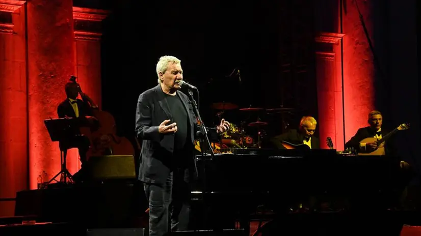 Il concerto di Paolo Conte in piazza Loggia