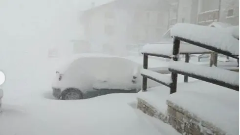 Neve al passo del Maniva
