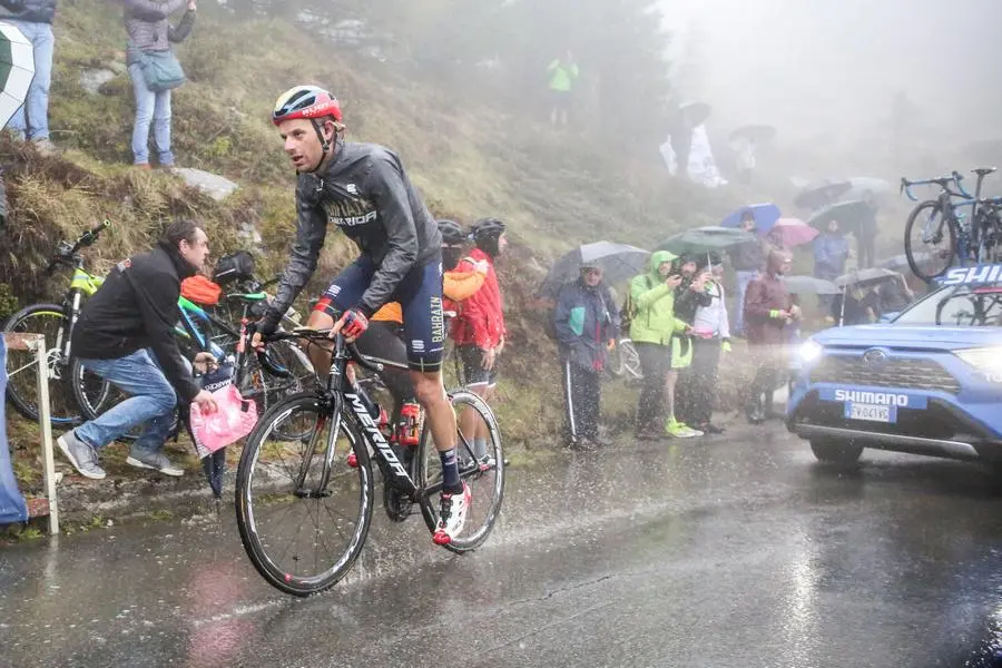 Giro d'Italia 2019: il passaggio al passo Mortirolo