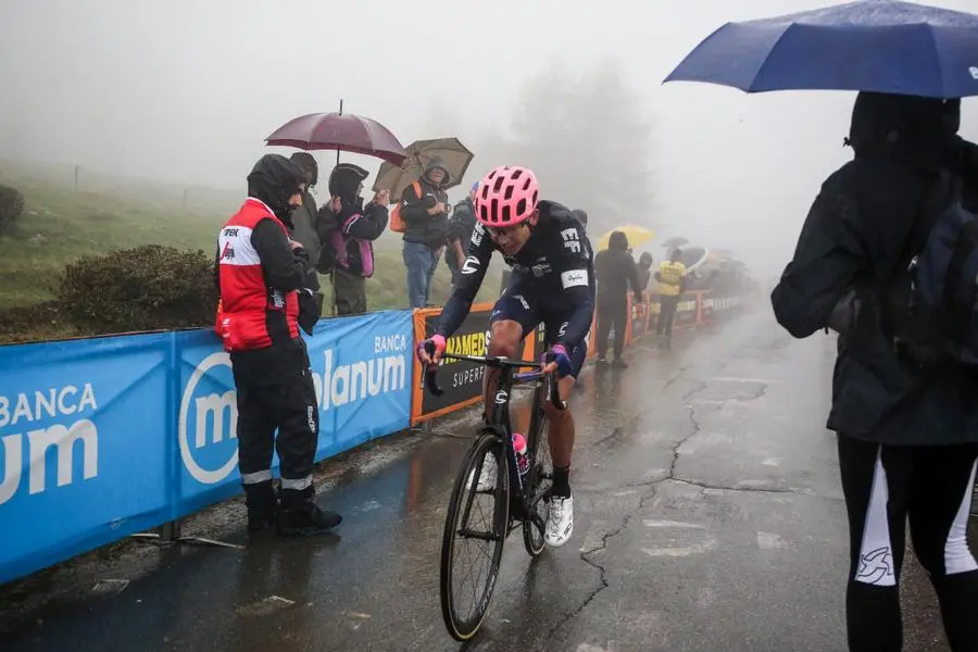 Giro d'Italia 2019: il passaggio al passo Mortirolo