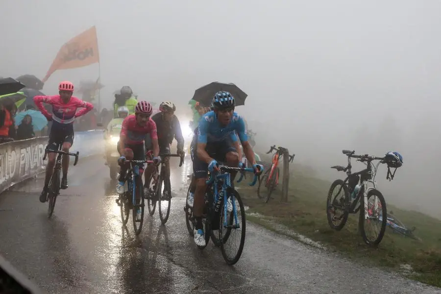 Giro d'Italia 2019: il passaggio al passo Mortirolo