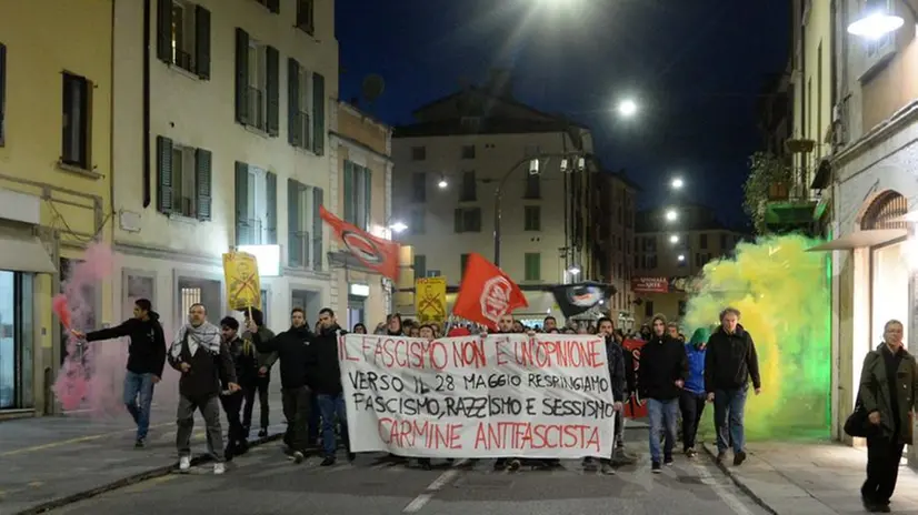 Serata di tensione tra Forza Nuova e antagonisti