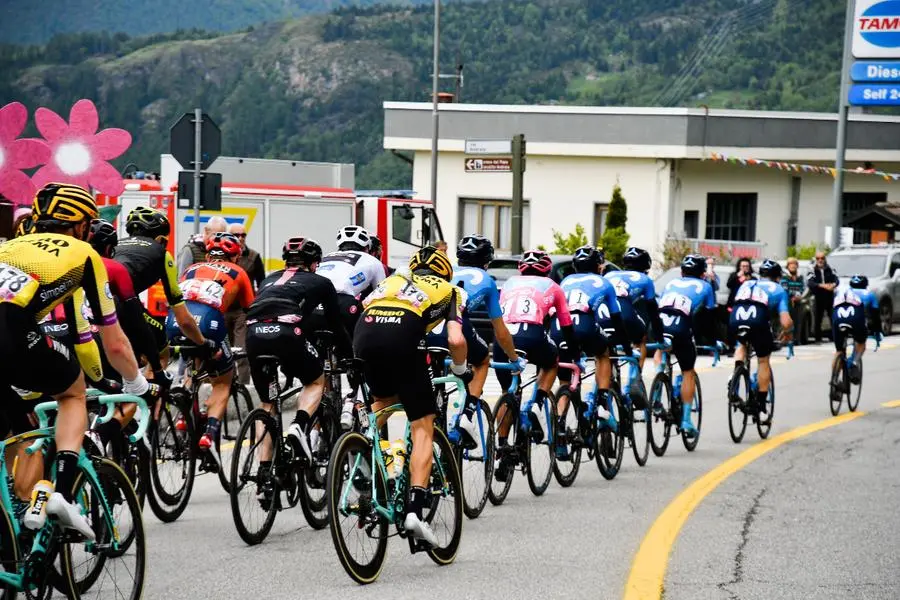 Giro d'Italia: il passaggio a Cevo