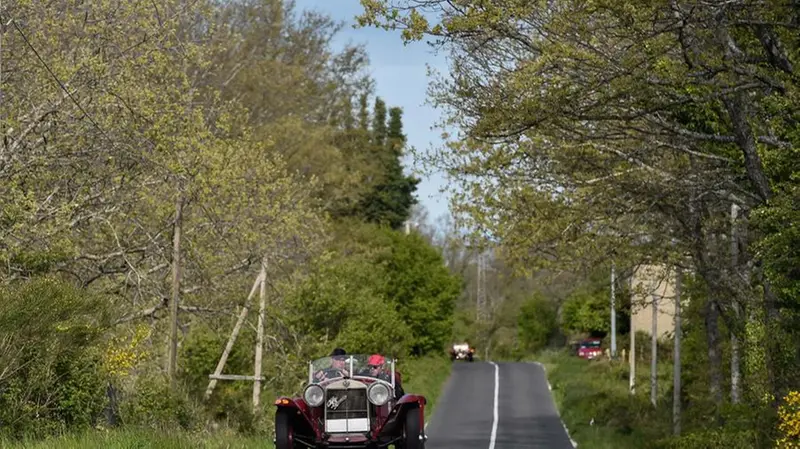 Ronciglione saluta i piloti della Mille Miglia