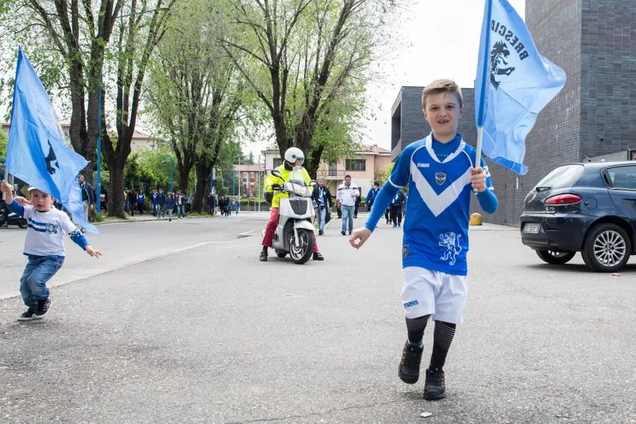 Facce da Brescia, i tifosi in festa al Rigamonti