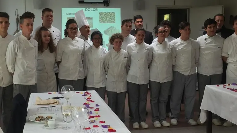 I ragazzi del Caterina De’ Medici coinvolti nel progetto - © www.giornaledibrescia.it