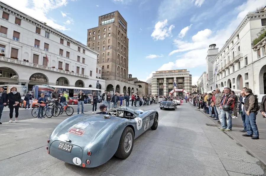 500 Miglia Touring, l'arrivo in città