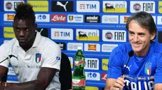 Rapporto altalenante: Mancini e Balotelli durante una vecchia conferenza stampa a Coverciano - Foto © www.giornaledibrescia.it